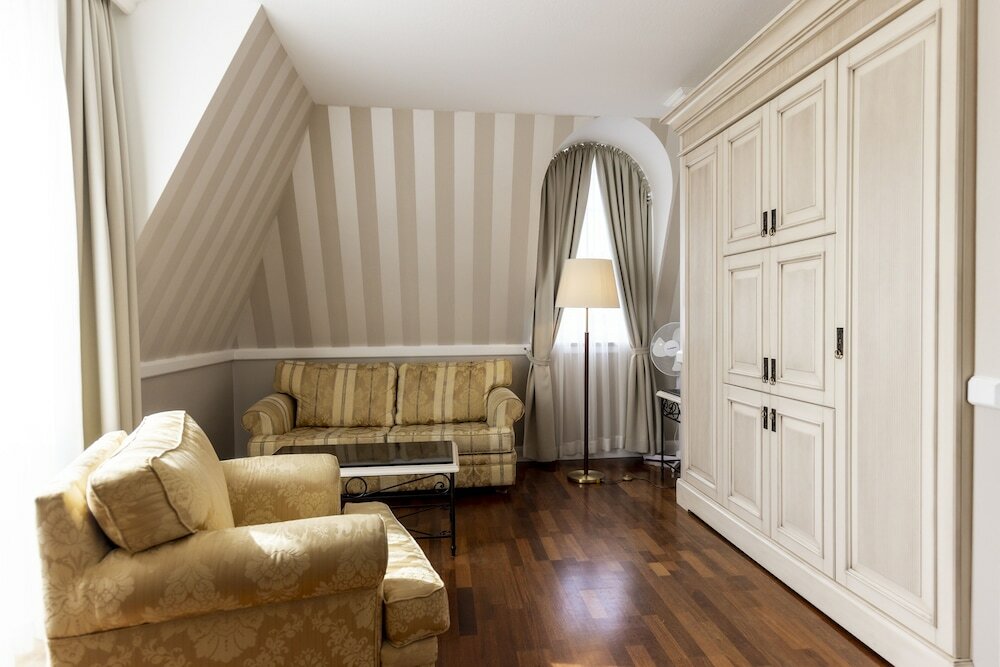 Фото Hotel Vier Jahreszeiten Kühlungsborn