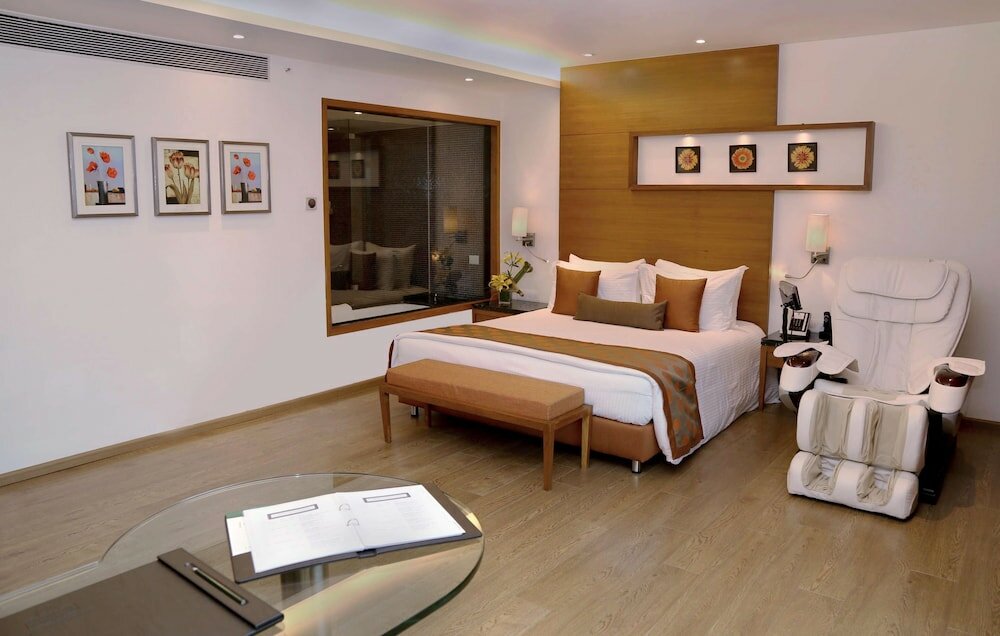 Фото Country Inn & Suites by Radisson, Navi Mumbai