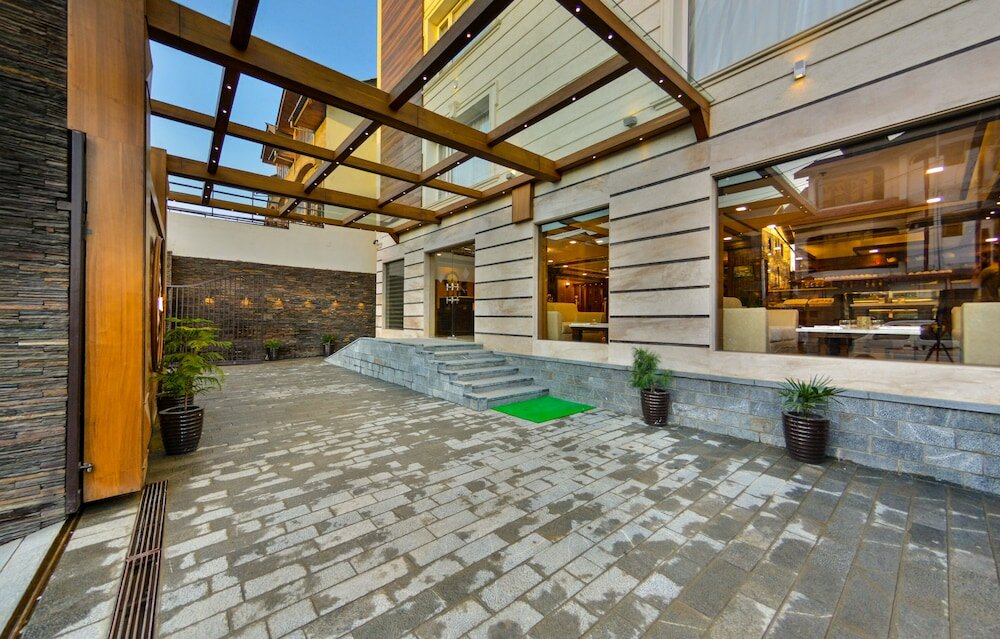 Фото Clarks Inn Srinagar