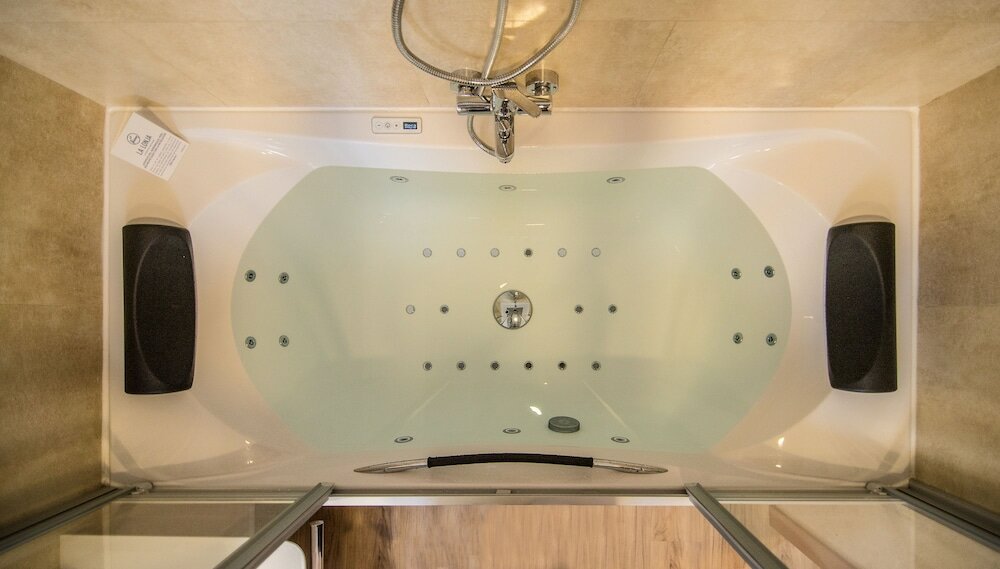 Фото Hostal La Lonja