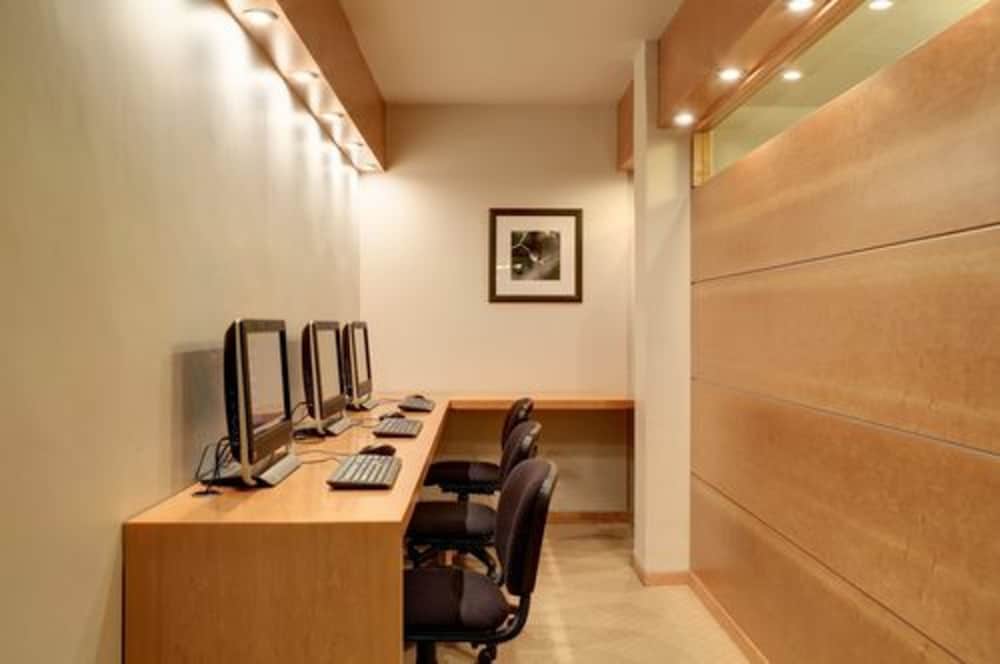 Фото Hotel Tres Reyes