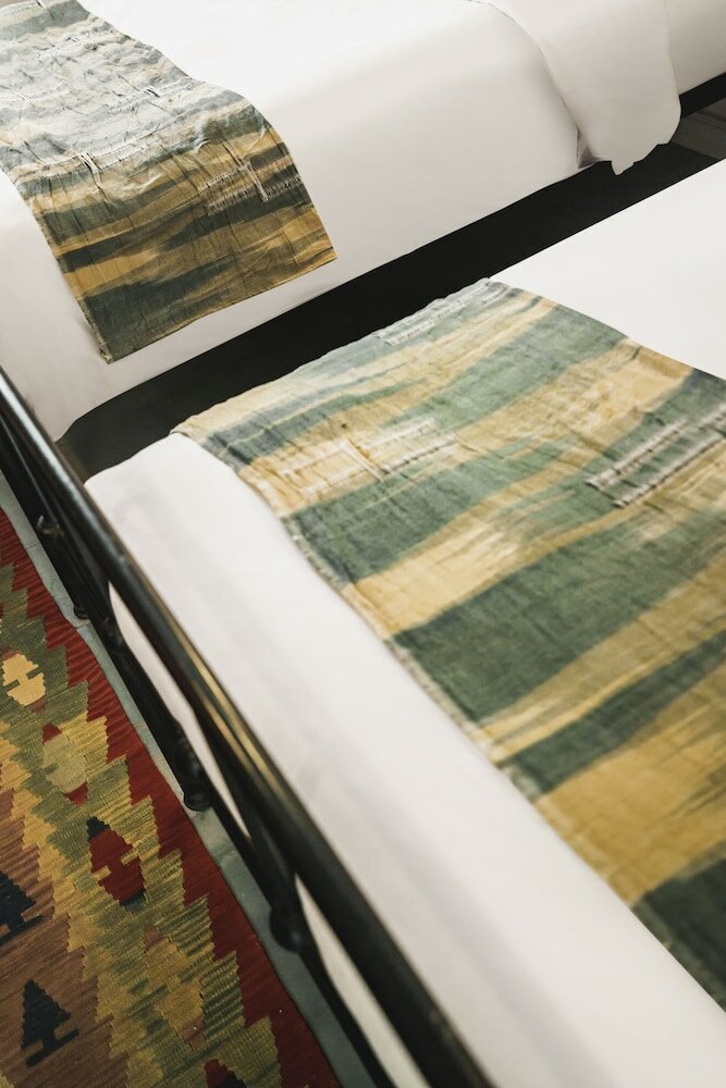 Фото Brown Feather Hotel