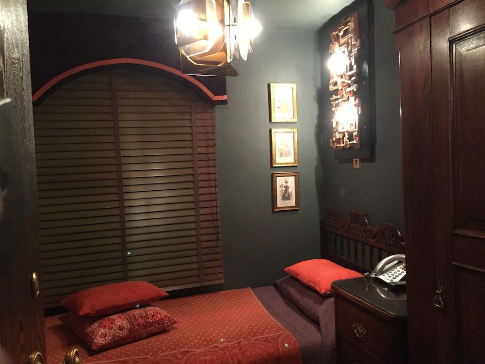 Фото The Pavilion Hotel