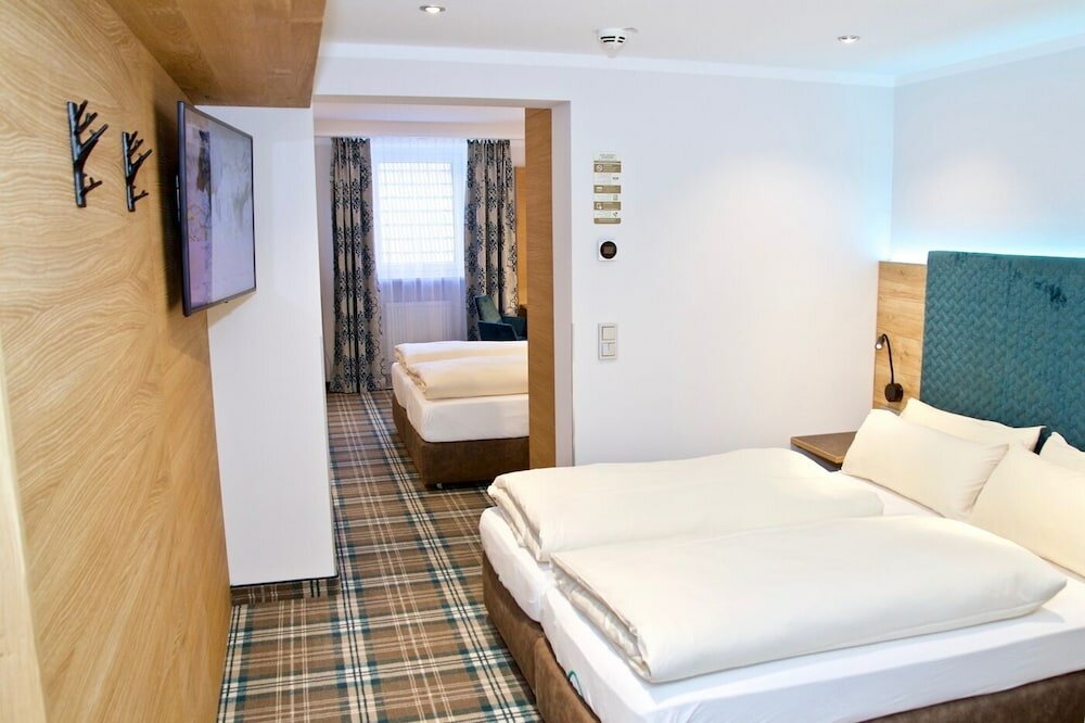 Фото Hotel zur Post