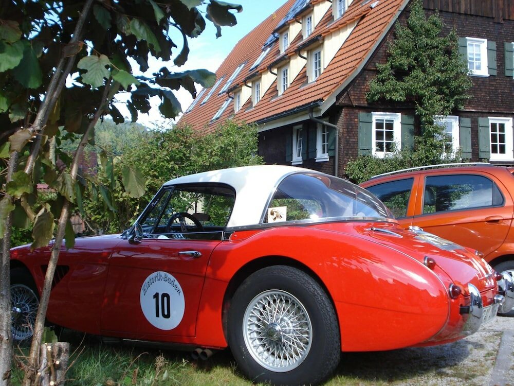 Фото Gutshof Hotel Waldknechtshof