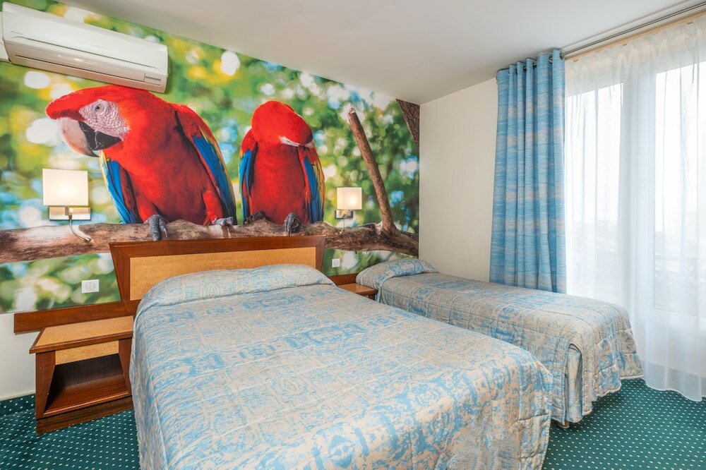 Фото Hôtel Terminus Montparnasse