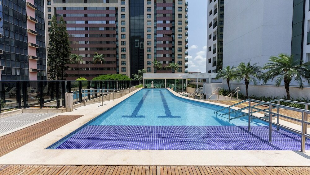 Фото Athos Bulcão Hplus Executive