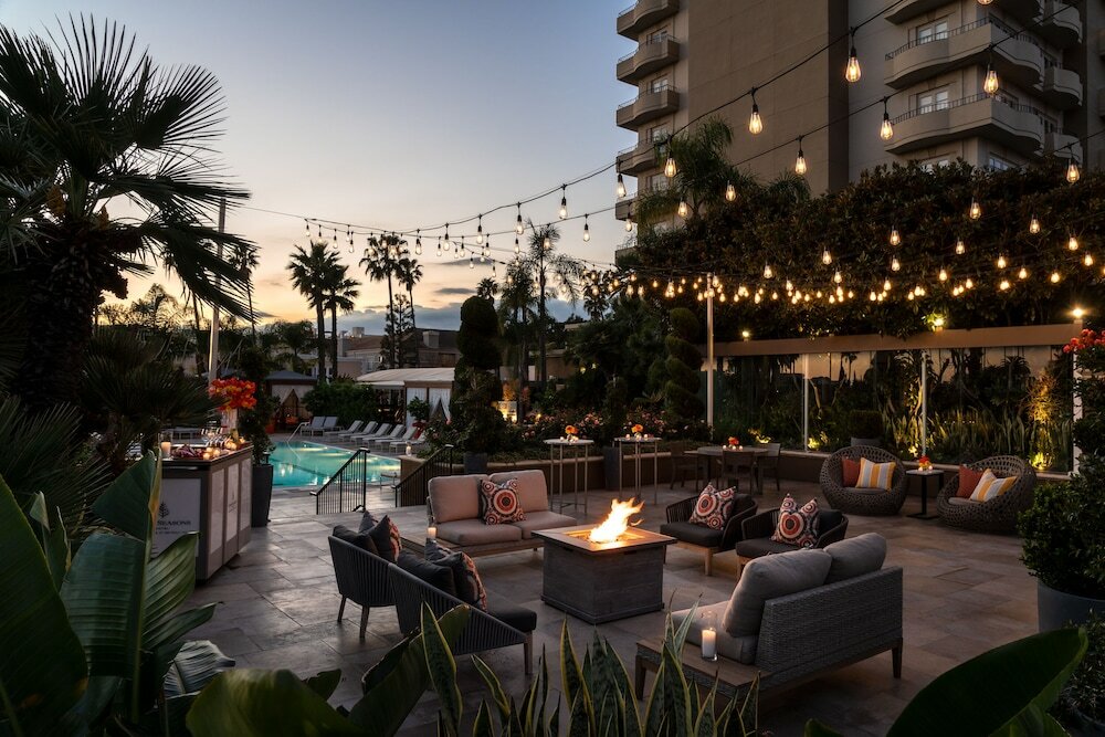 Фото Four Seasons Hotel Los Angeles at Beverly Hills