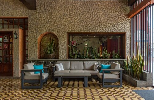Гостиница Hotel Fénix в Тапачуле