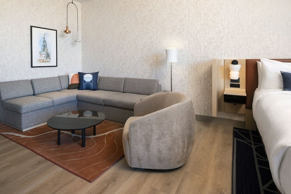 Фото Cascade Hotel, Kansas City, a Tribute Portfolio Hotel