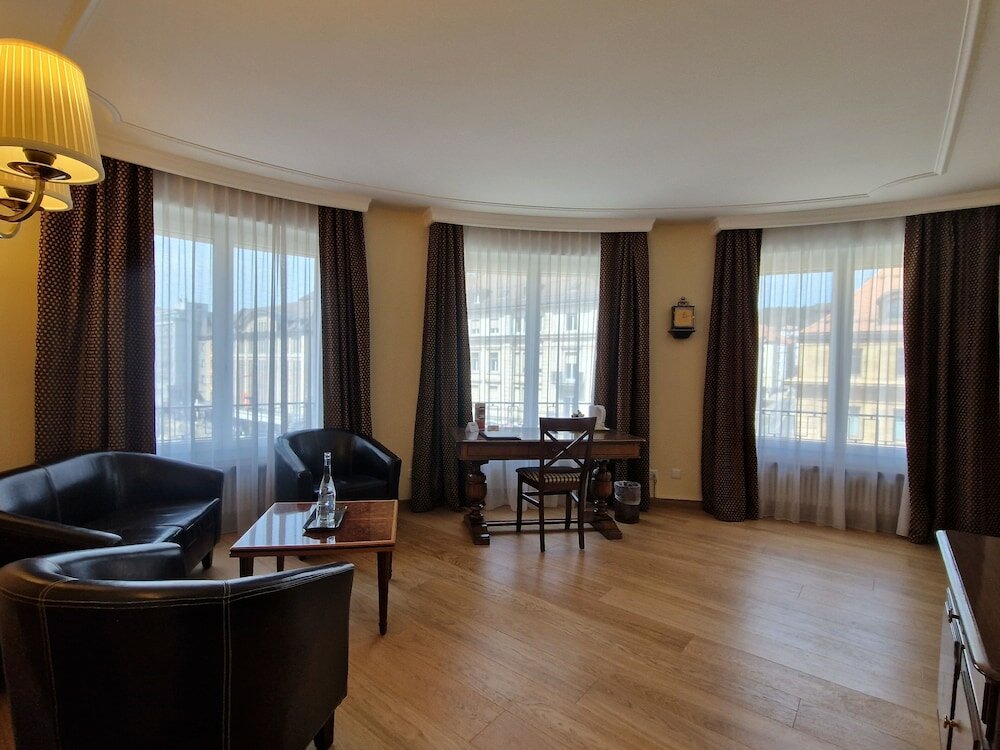 Фото Athmos Hotel