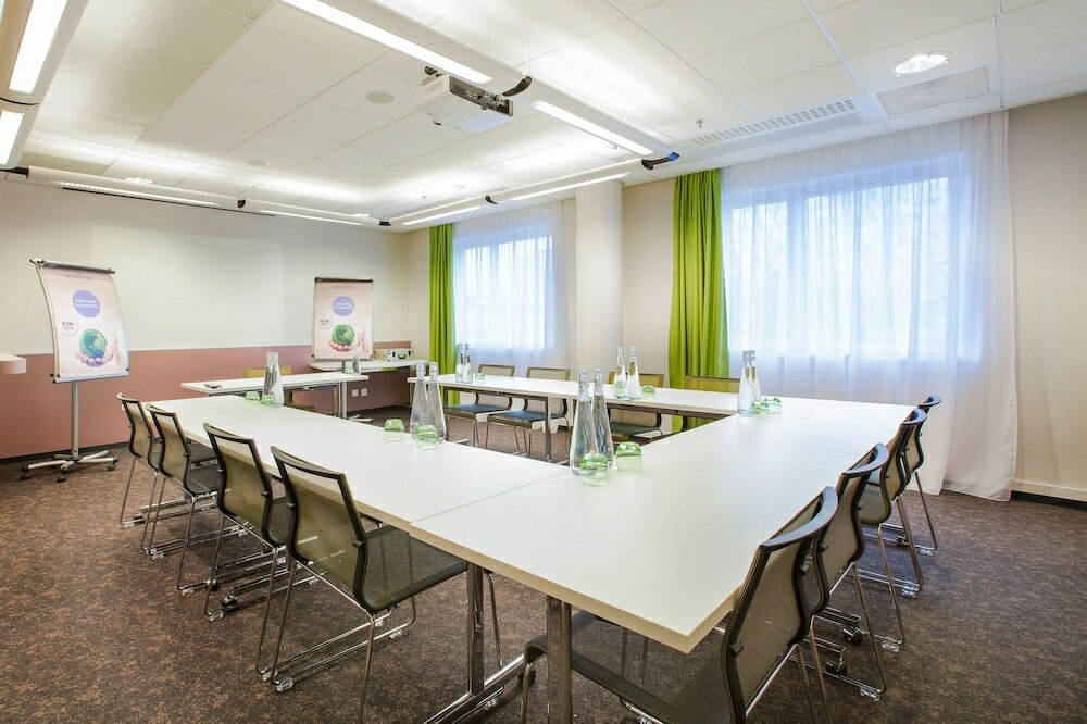 Фото Novotel Bern Expo