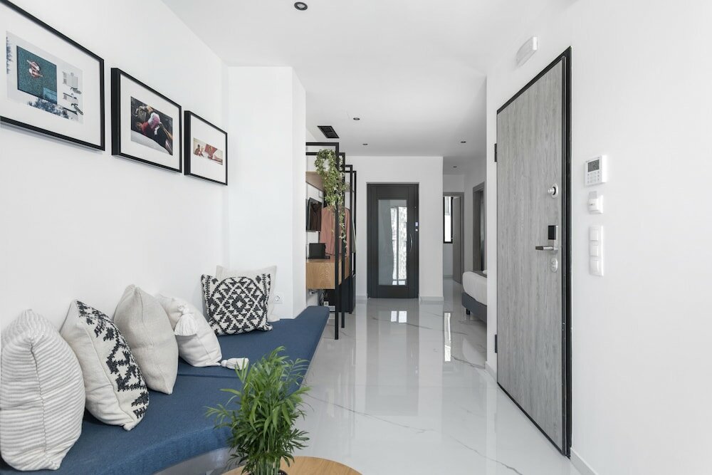 Фото Melo Athens