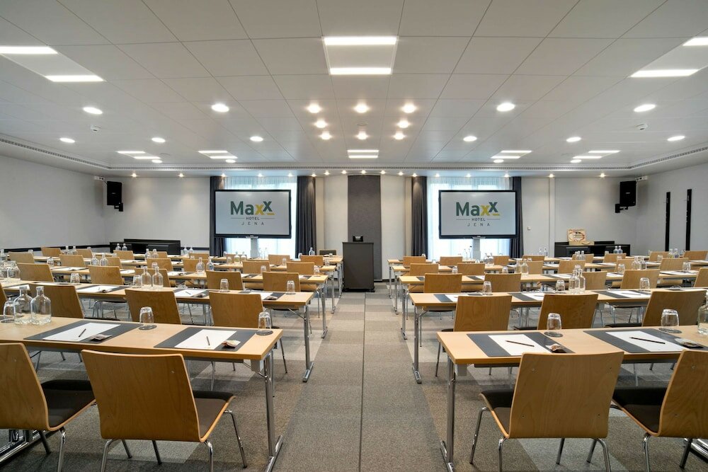 Фото Maxx Hotel Jena