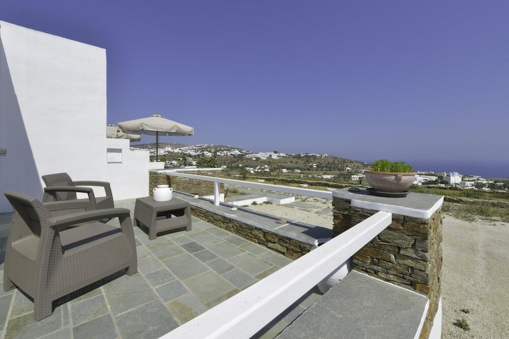 Фото Rooms & Apartments Archontou