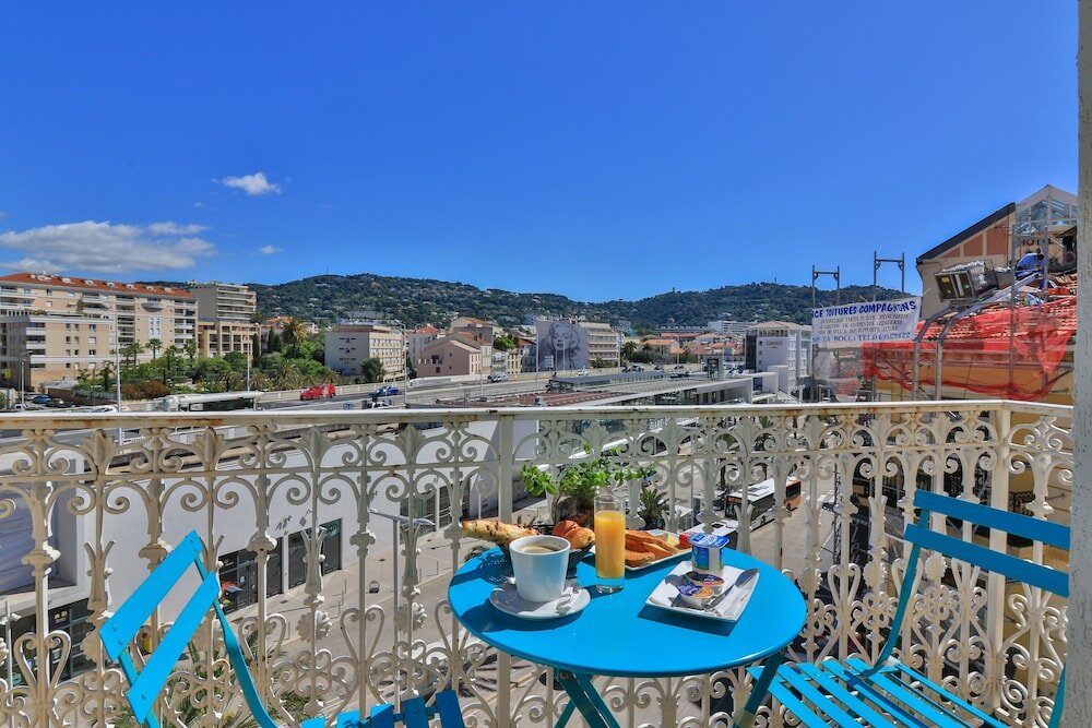 Фото Hotel Amirauté