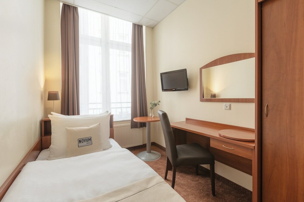 Фото Novum Hotel Hamburg Stadtzentrum