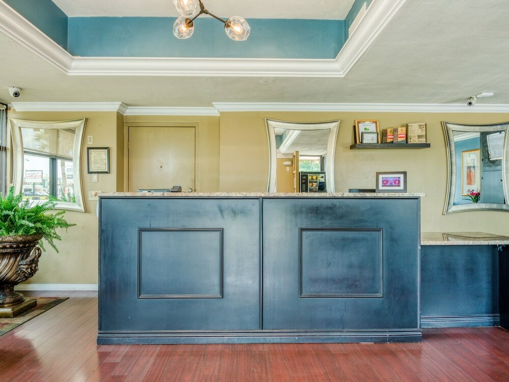 Фото Hotel Bel-Air Orlando