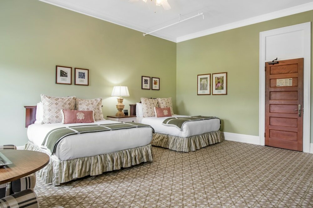 Фото Omni Mount Washington Resort