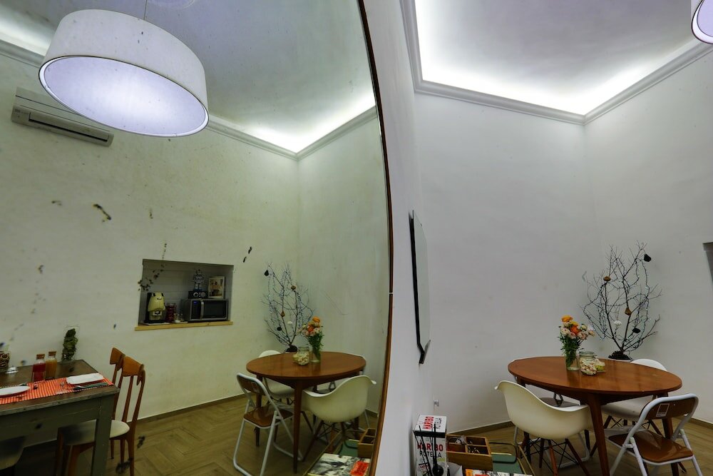 Фото Palazzo Bevilacqua Napoli B&b