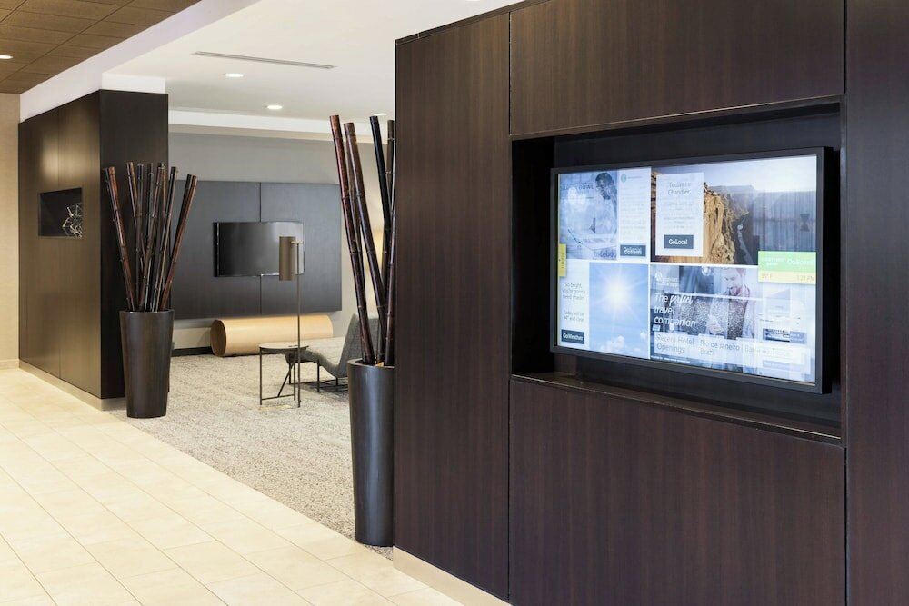 Фото Courtyard Phoenix Chandler/Fashion Center