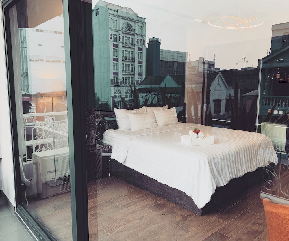 Фото Royal Dragon Boutique Hotel