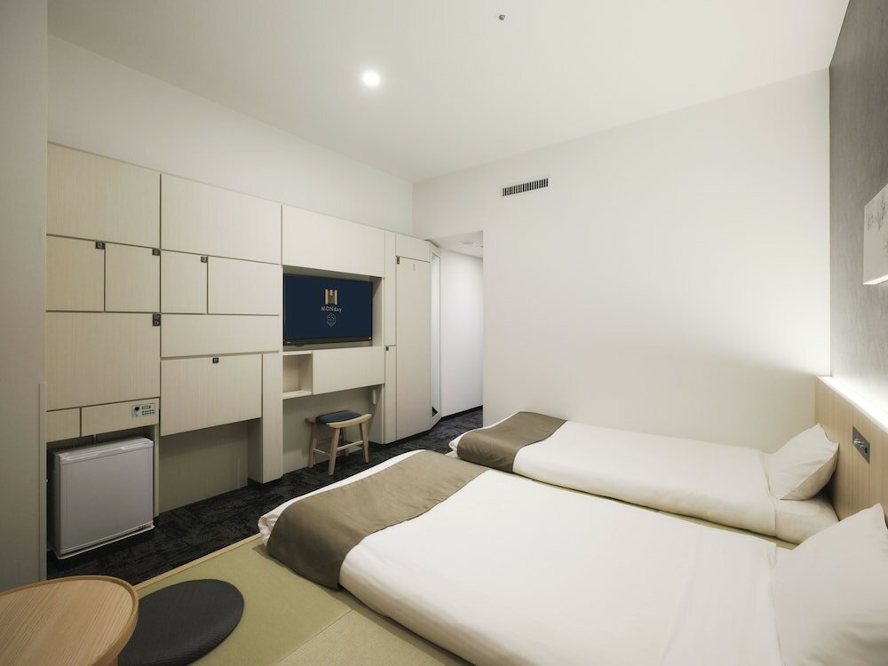 Фото Hotel MONday Premium Toyosu