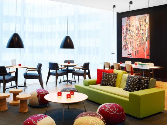 Фото CitizenM Copenhagen Radhuspladsen