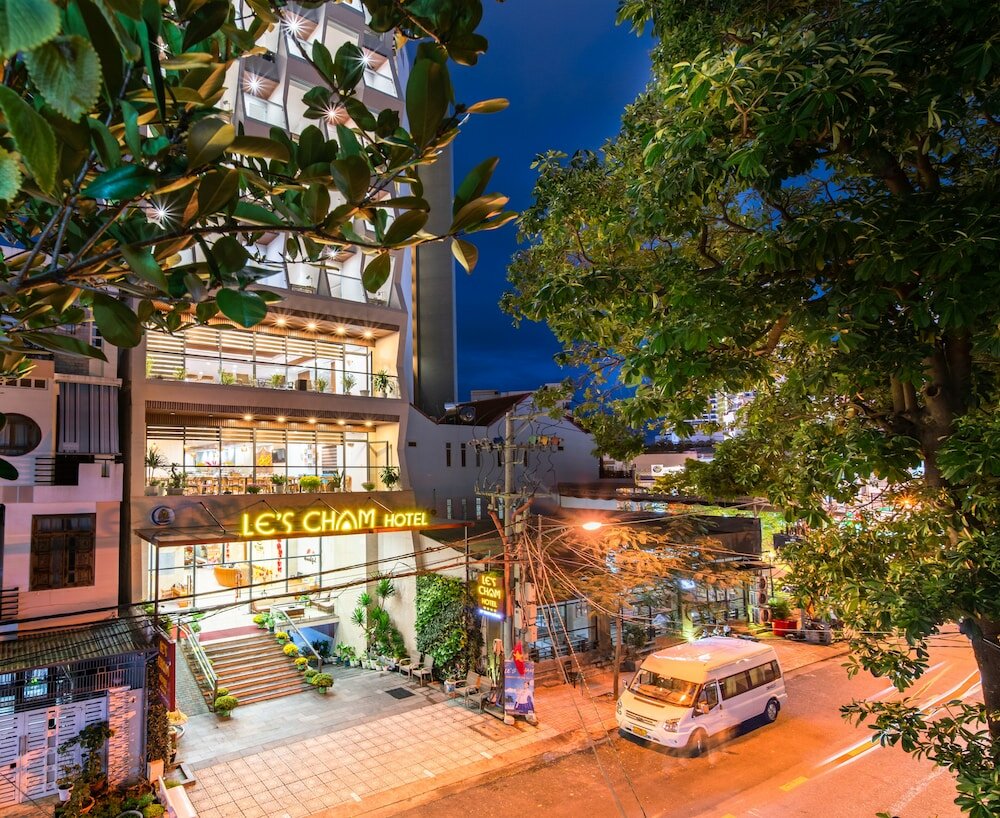 Фото Le's Cham Hotel