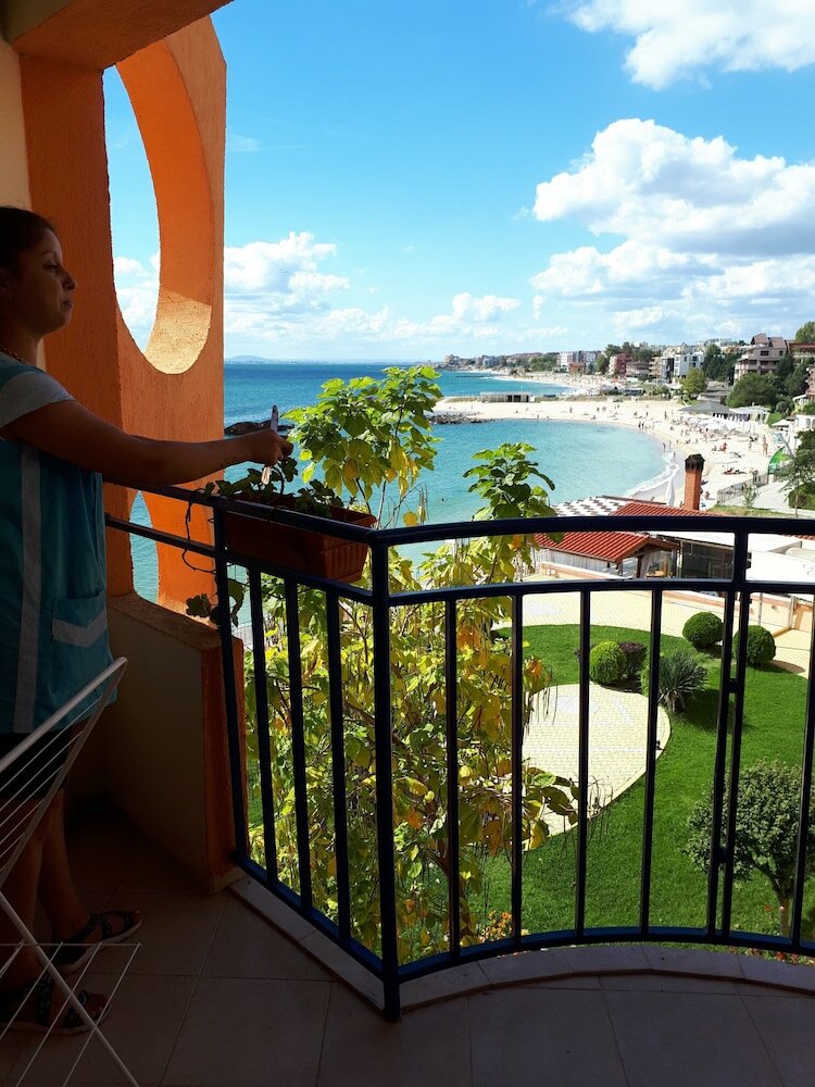 Фото Family Hotel Evridika