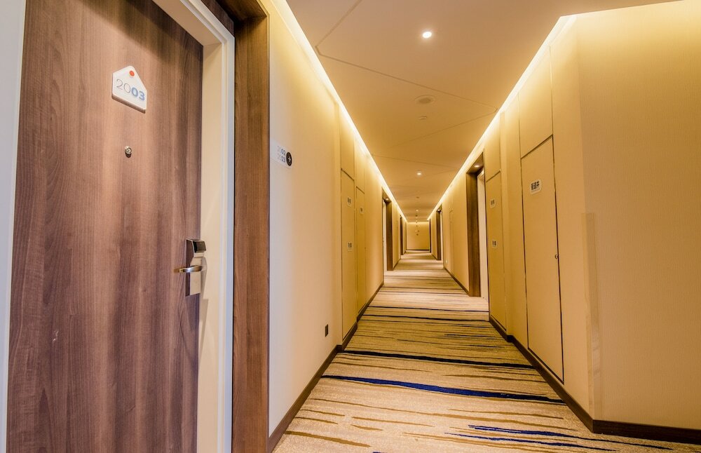 Фото Holiday Inn Express Yinchuan Downtown