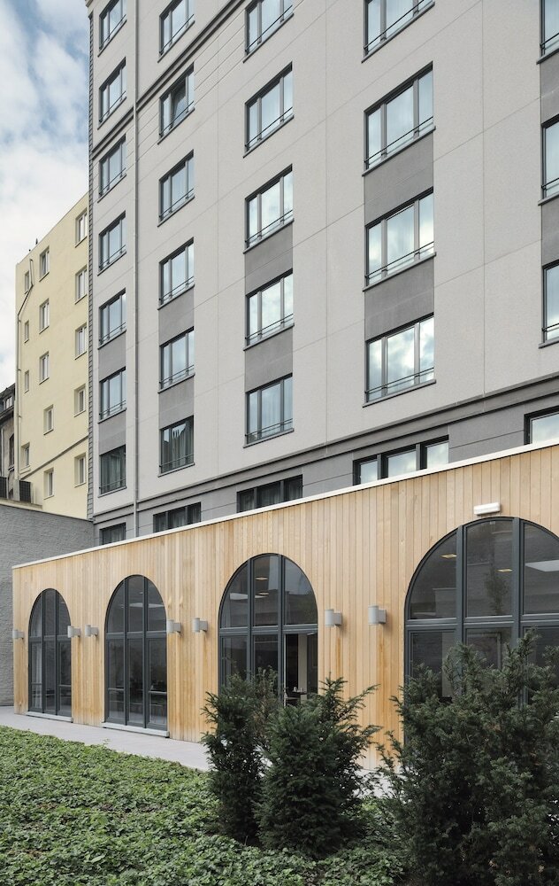 Фото Novotel Brussels Centre Midi Station