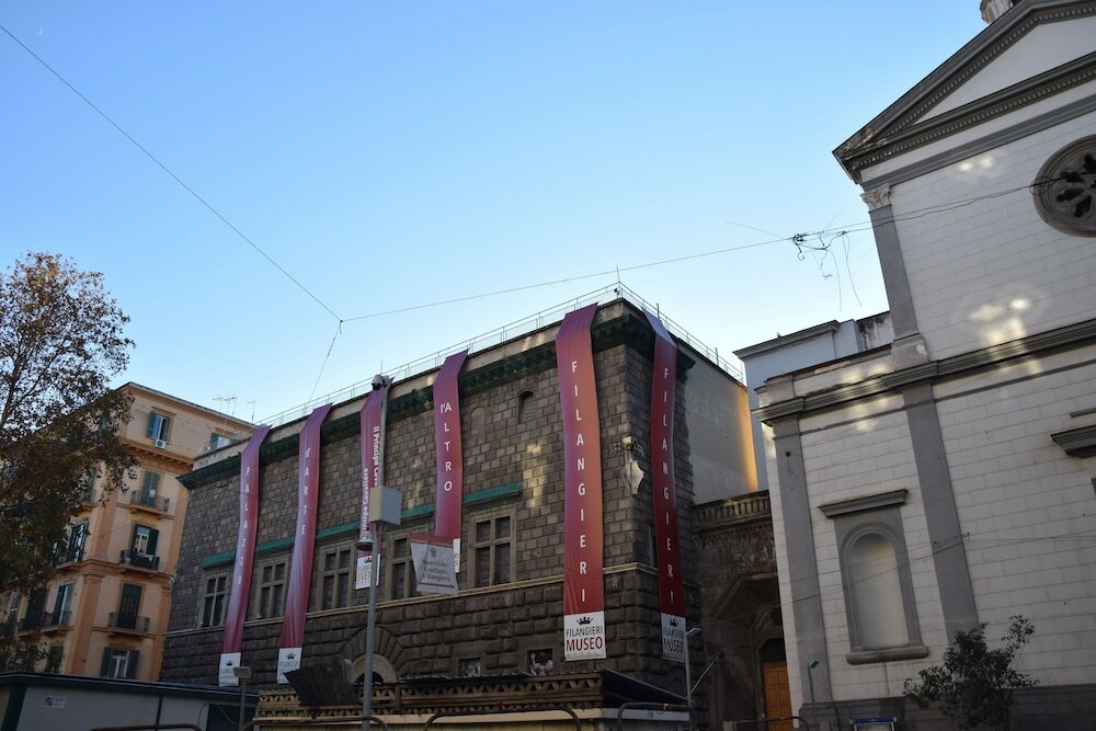 Фото Napoli Squares Suites