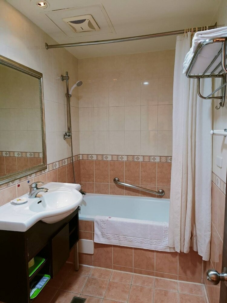 Фото Hong Cheng Sing Business Hotel