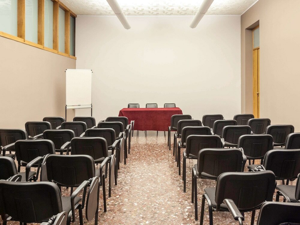 Фото Ibis styles Trani