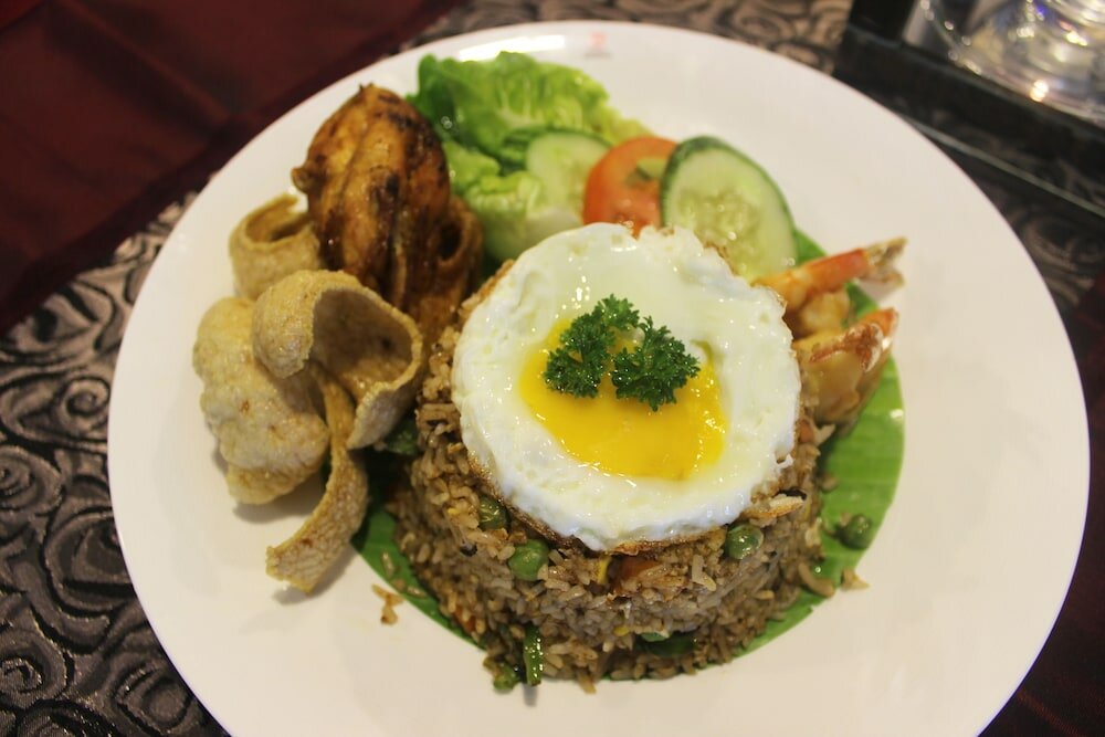 Фото Royale Signature Hotel