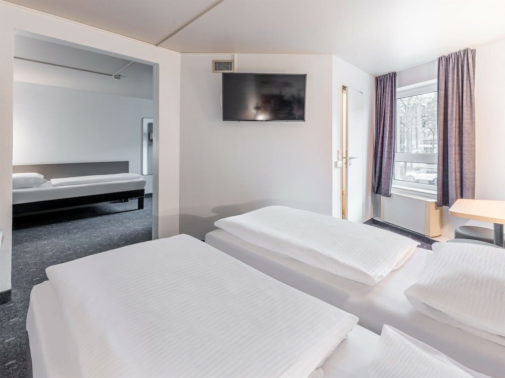 Фото B&B Hotel Aachen-Hbf