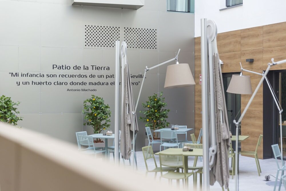 Фото Hotel Macia Sevilla Kubb