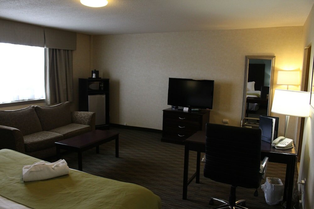 Фото Best Western Plus Durham Hotel & Conference Centre