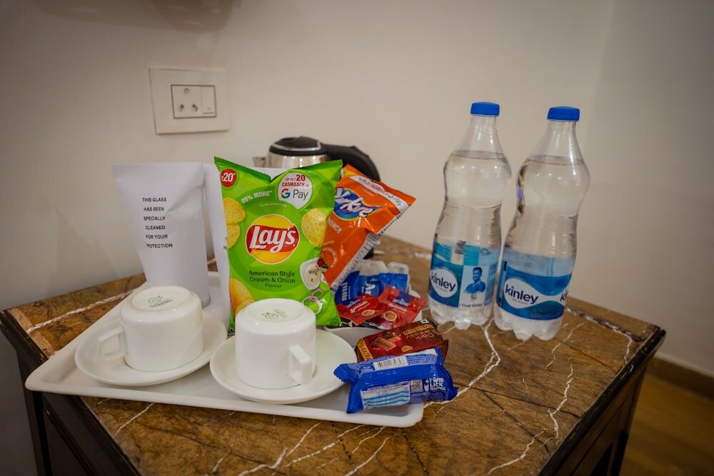 Фото The Golden House