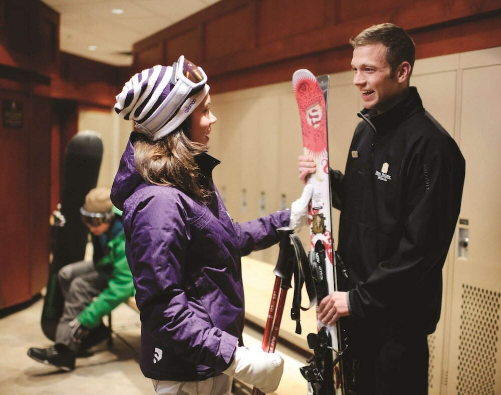 Фото Pan Pacific Whistler Village Centre