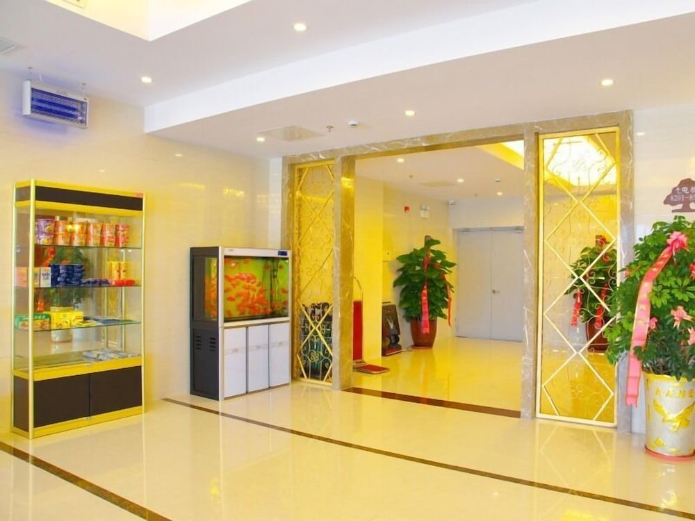 Фото GreenTree Inn ChangZhou East DongFang Road HengNai Logistics Park Express Hotel