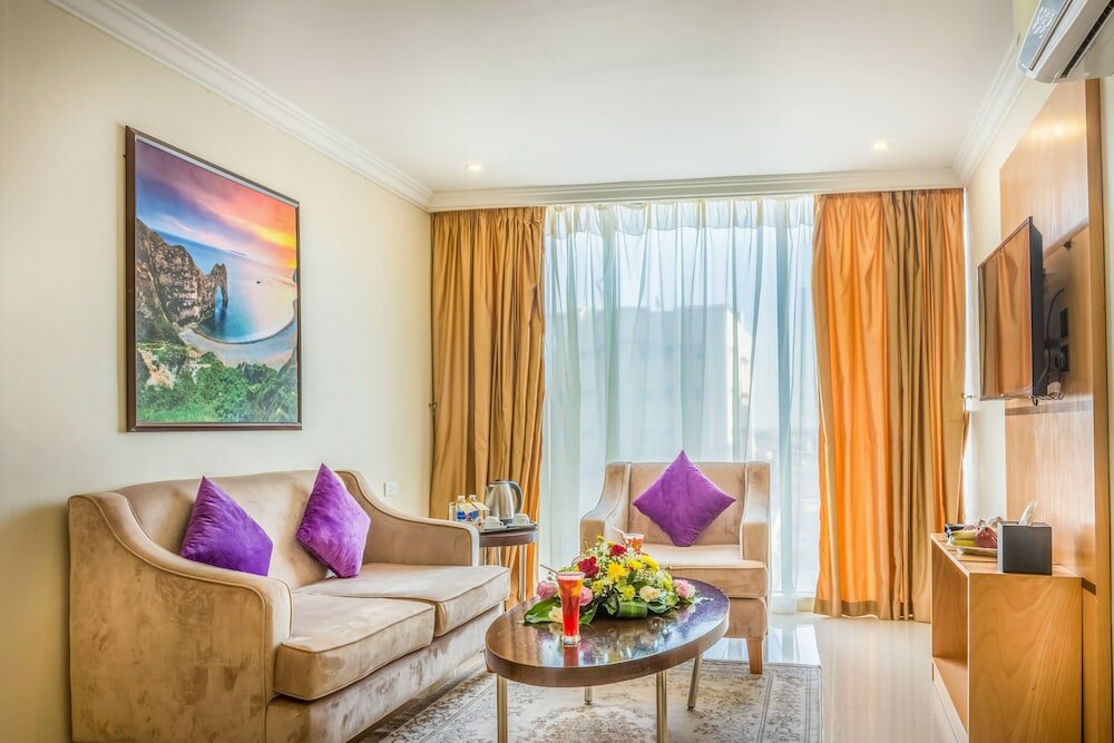 Фото Almuhaidb Residence Al Jubail