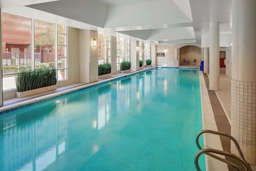 Гостиница Cincinnati Marriott at RiverCenter в Ковингтоне