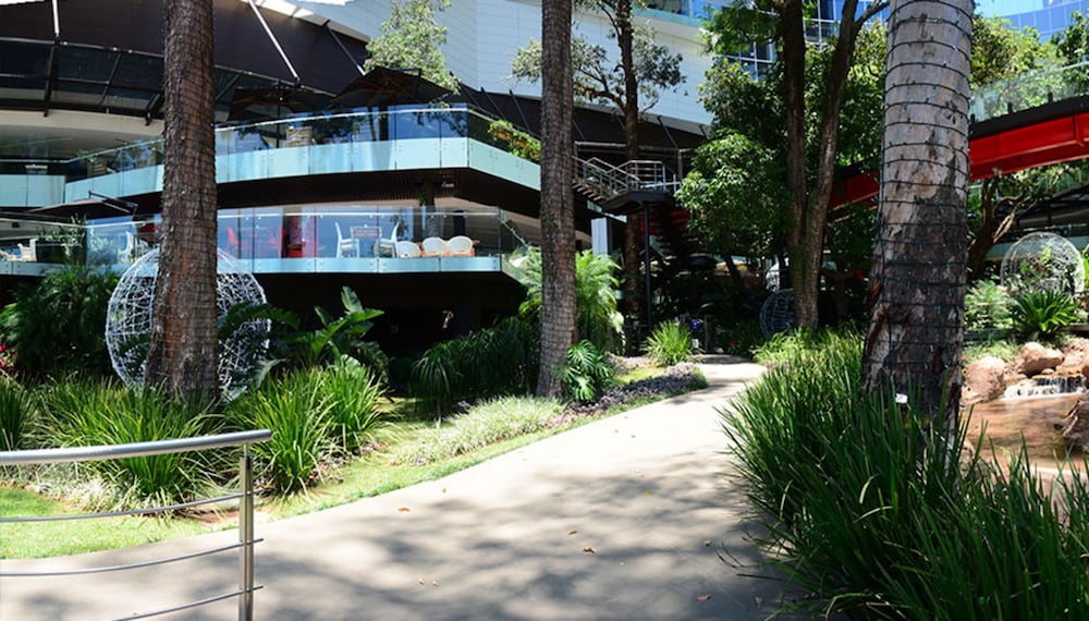 Фото Paseo La Galería Hotel & Suites