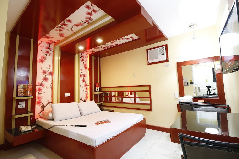 Фото Hotel Sogo Kalentong Marketplace