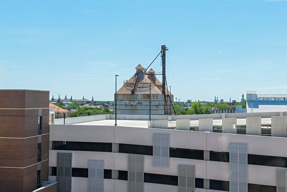 Фото Ac Hotel by Marriott Waco Downtown