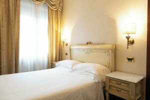 Гостиница Mercure Parma Stendhal