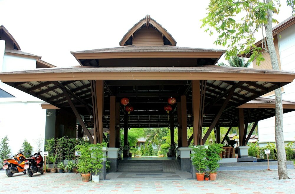 Фото Maehaad Bay Resort