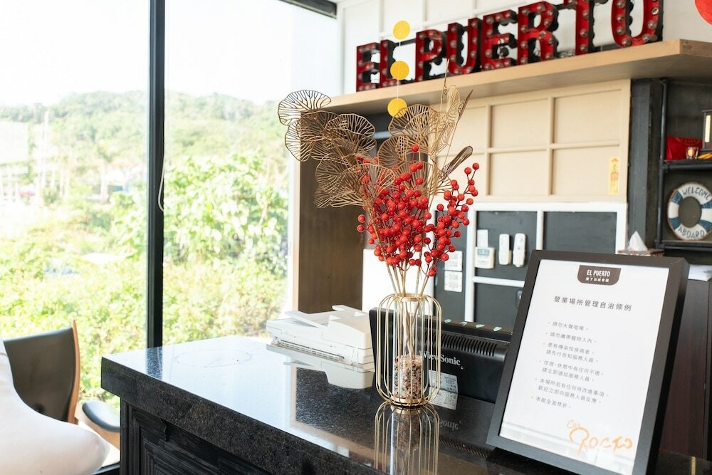 Фото El Puerto Hotel